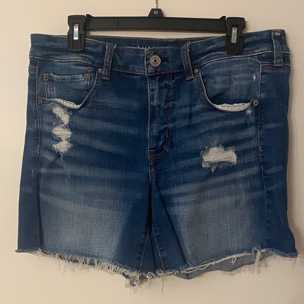 American Eagle Outfitters Midi jean shorts